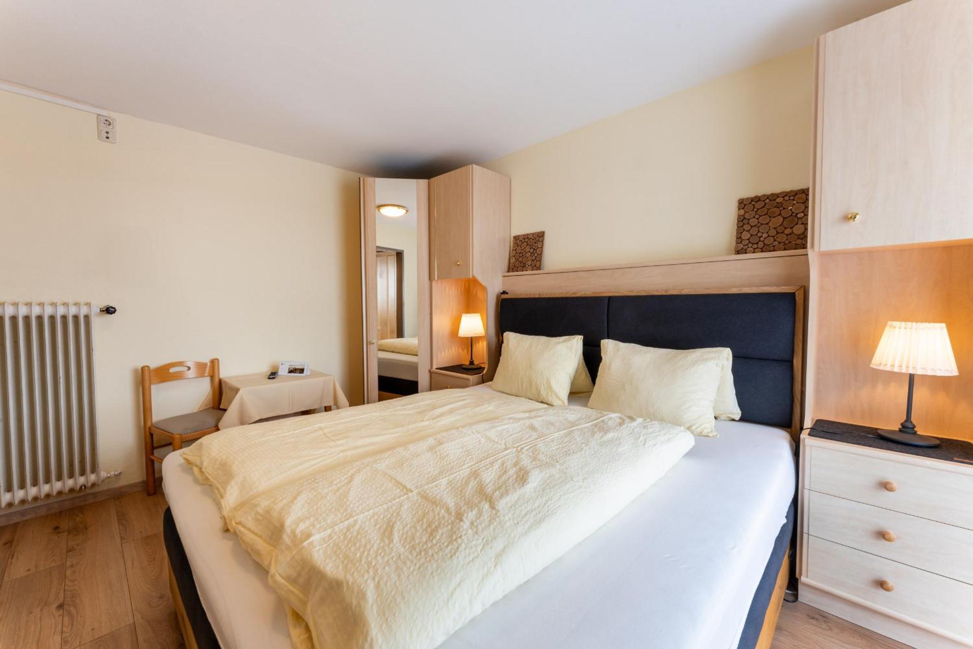 Gaestehaus -Pension Edelweiss Фент Екстериор снимка
