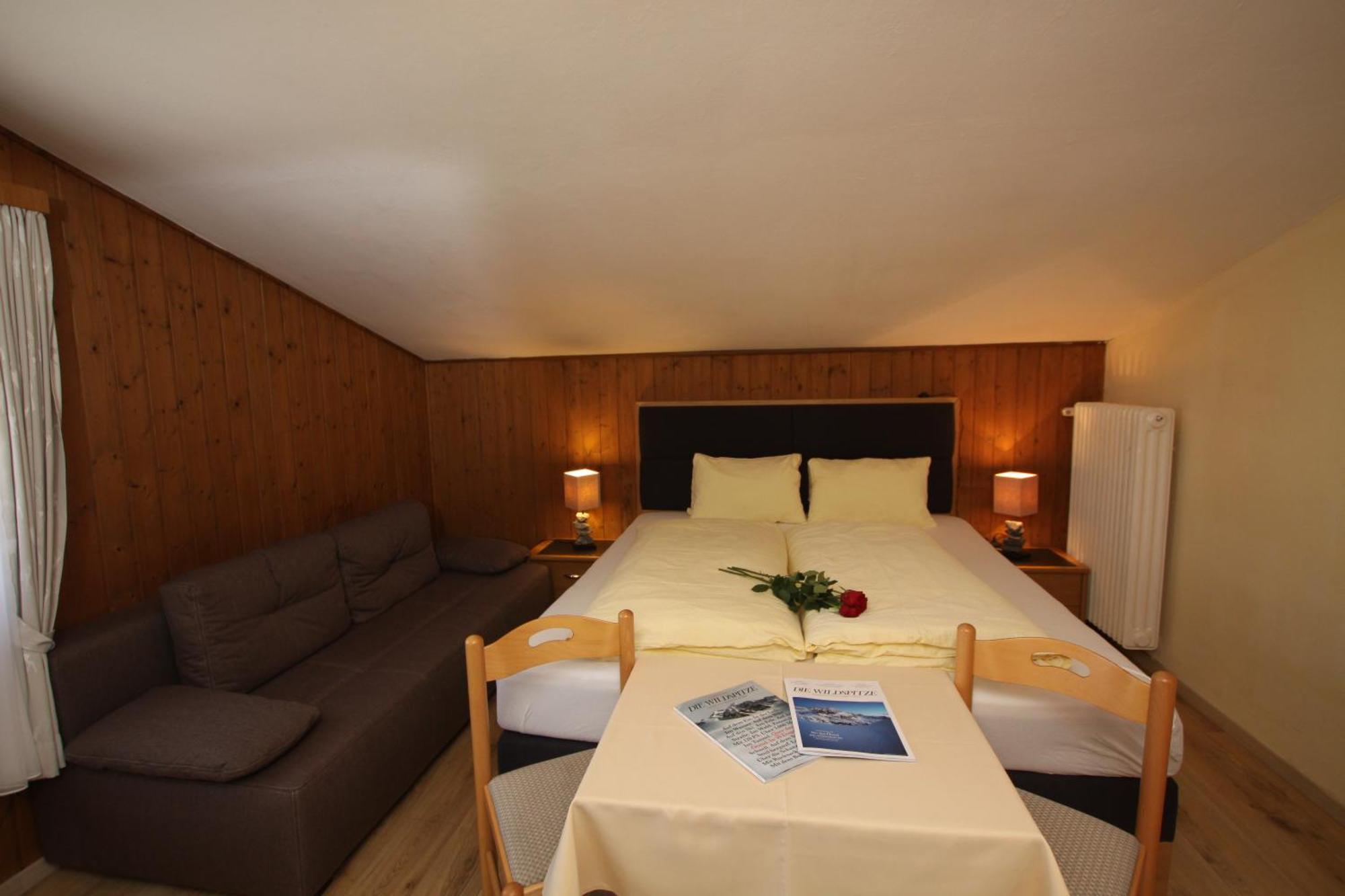Gaestehaus -Pension Edelweiss Фент Екстериор снимка