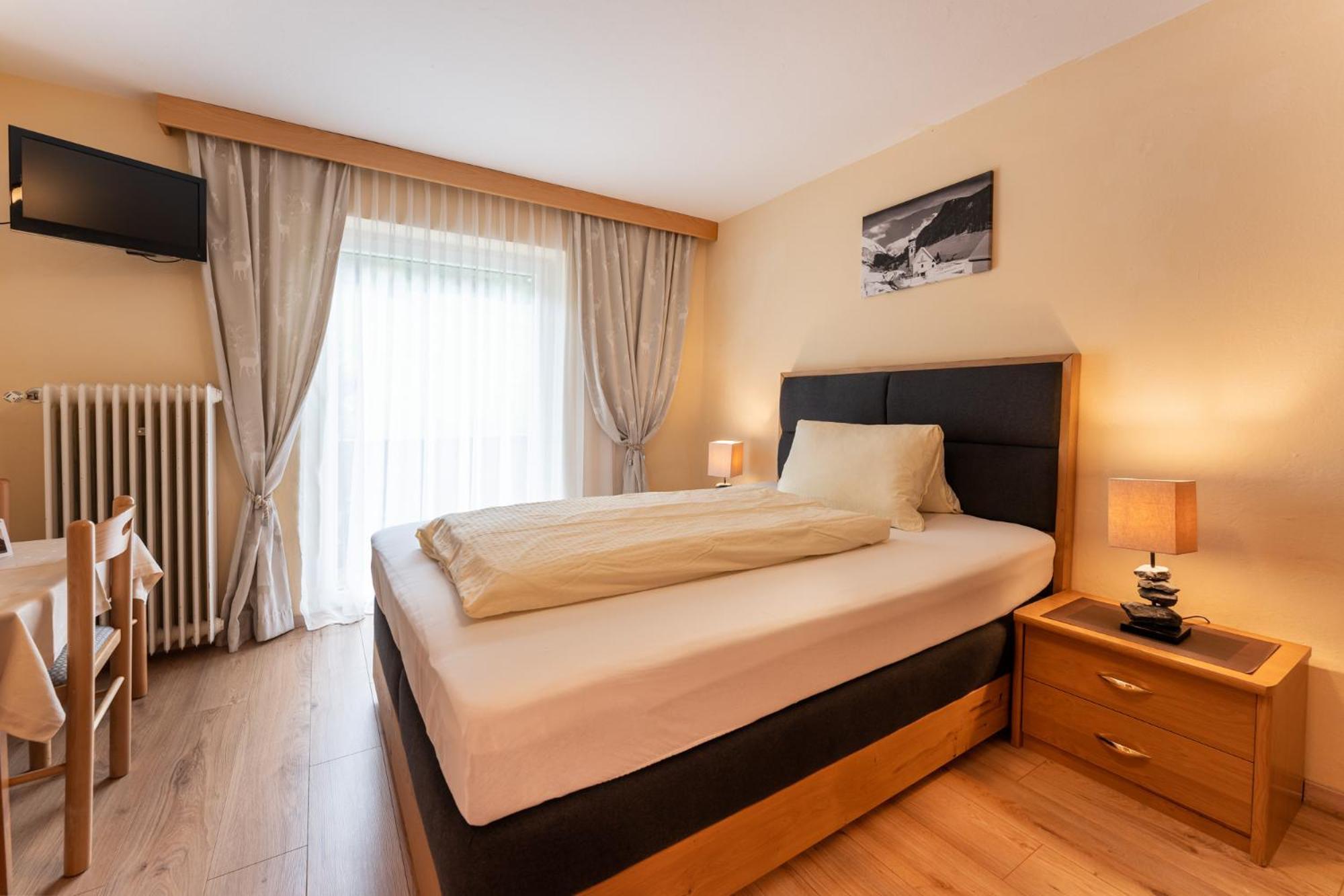 Gaestehaus -Pension Edelweiss Фент Екстериор снимка